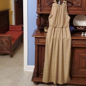 Formal gold long gown, size 12